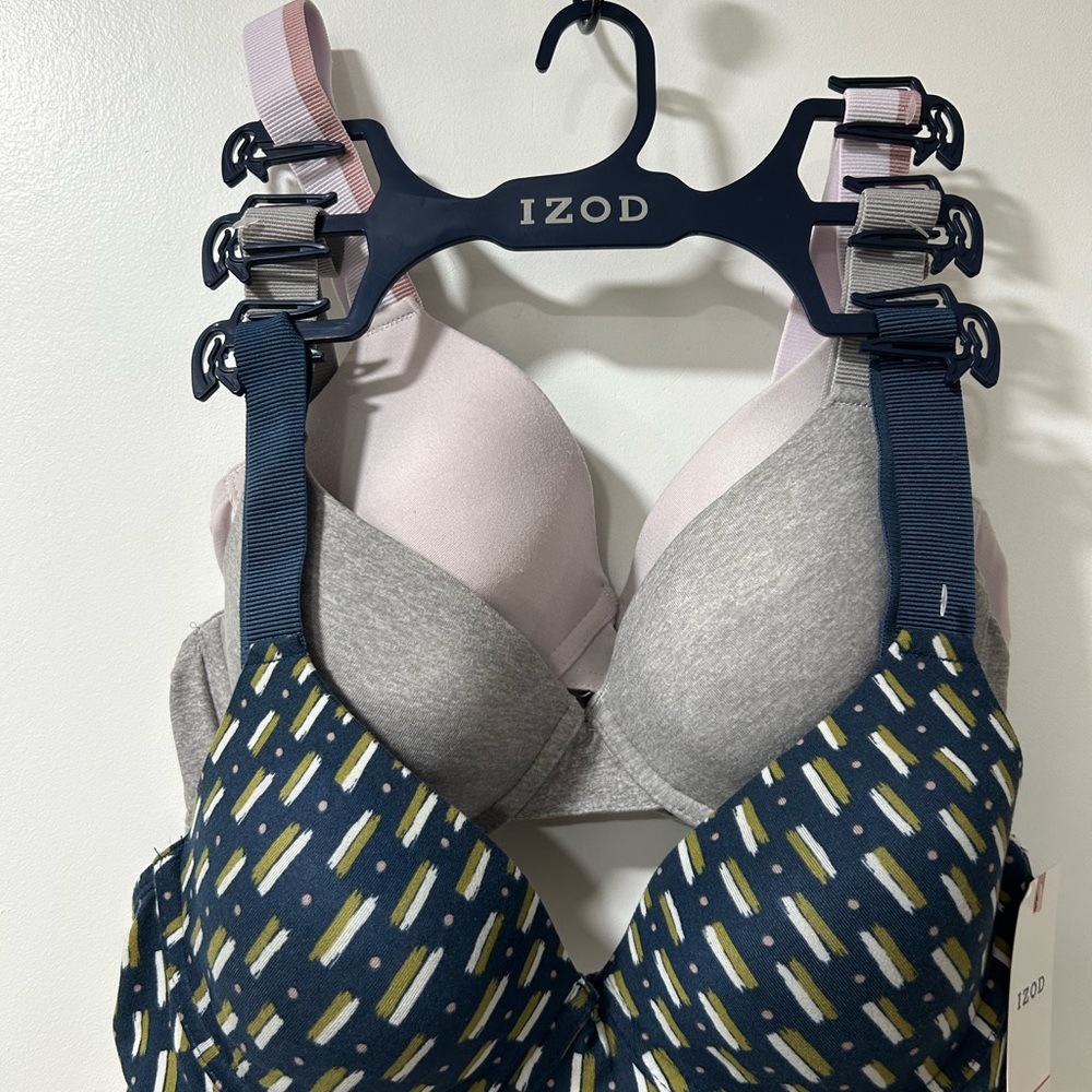 Izod Women's Bra Set - Pink, Gray, and Blue Pattern
